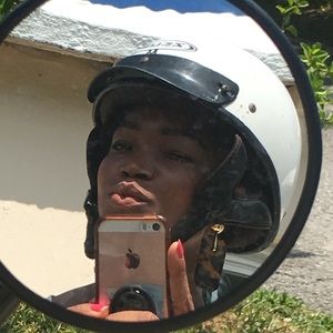 Meet your Posher, Glogloria